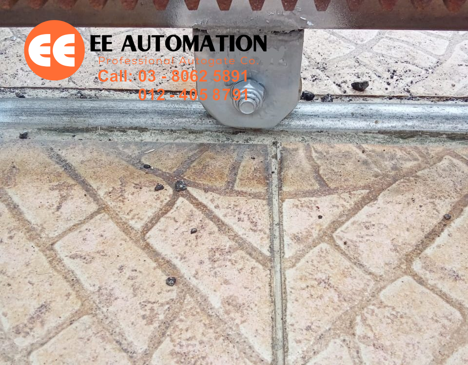 Replace Sliding Gate Wheel Ampang