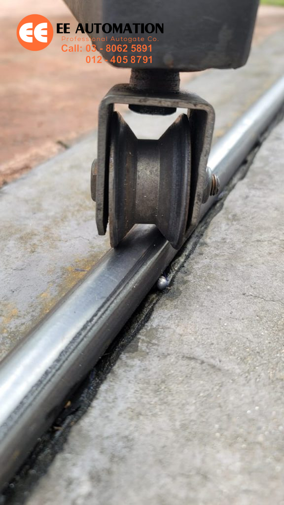 Repair Auto Gate Roller USJ