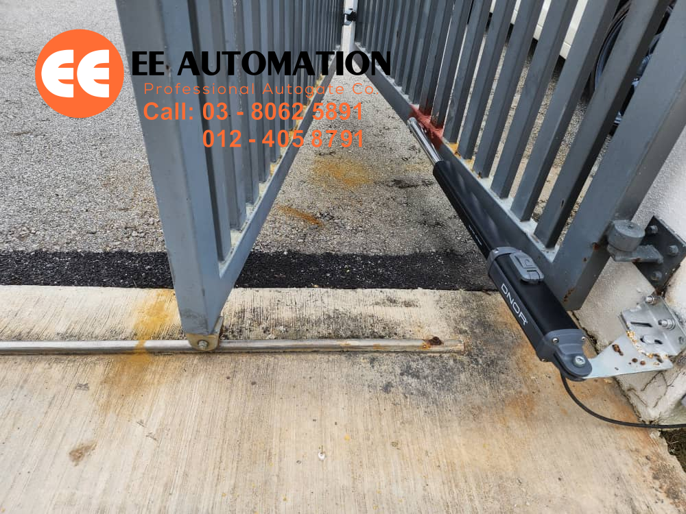 Folding Auto Gate Arm Big Shah Alam