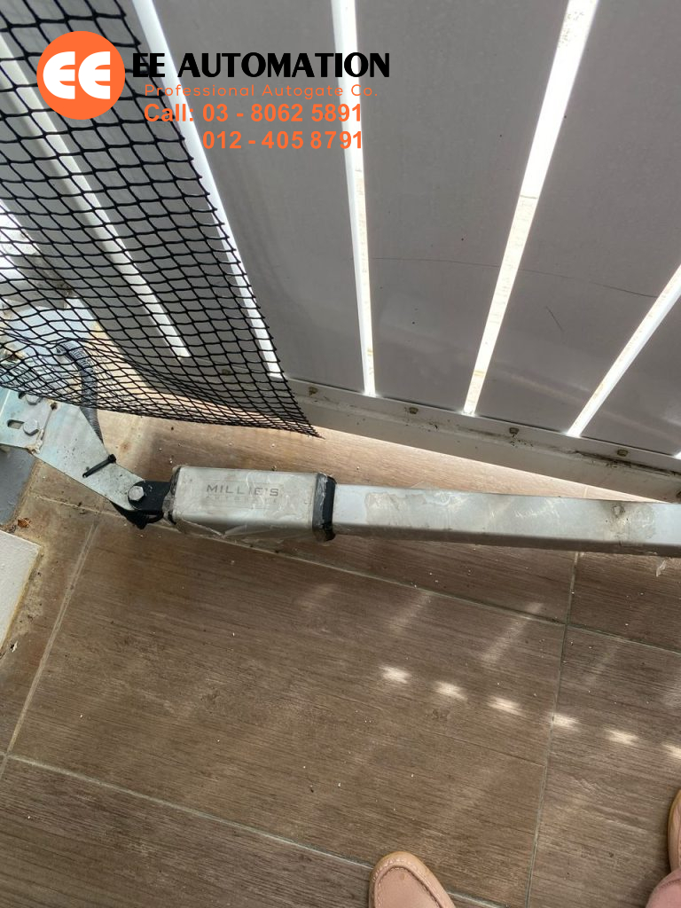 Swing Arm Autogate Seri Kembangan