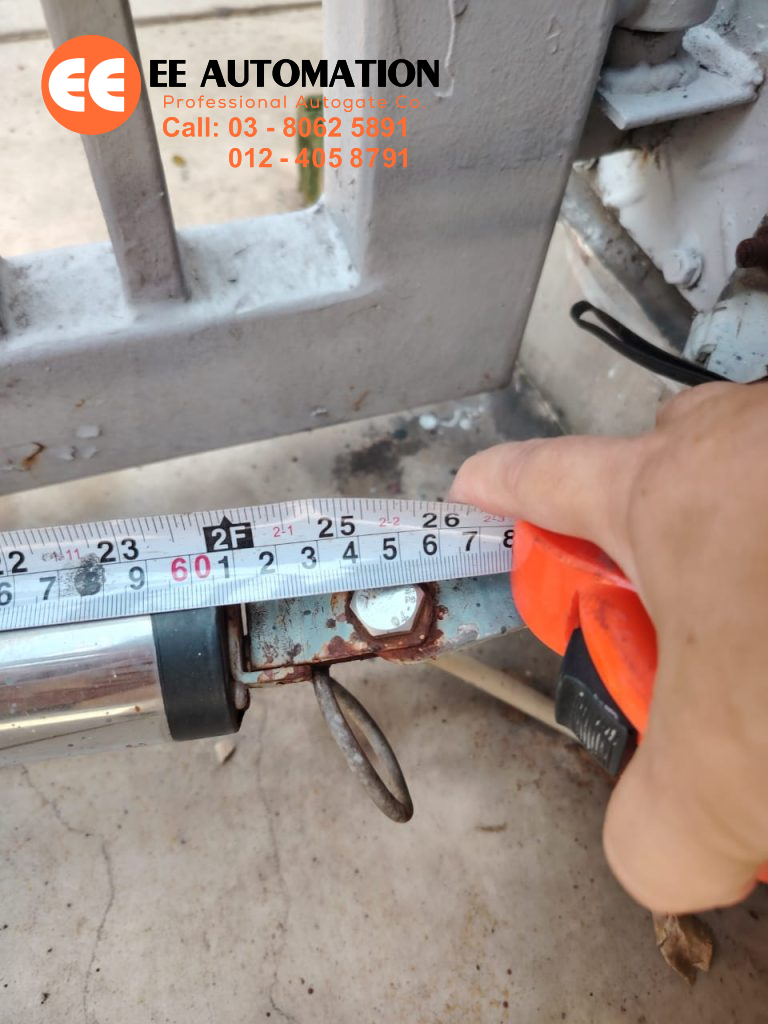 Swing Arm Autogate Repair USJ